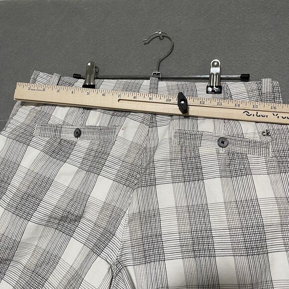Calvin Klein Chino Shorts Mens 32 White Gray Plaid Geometric Pattern Casual - Picture 8 of 11